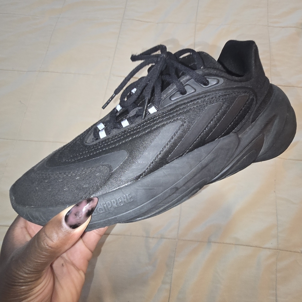 Boys black Athletic Shoe